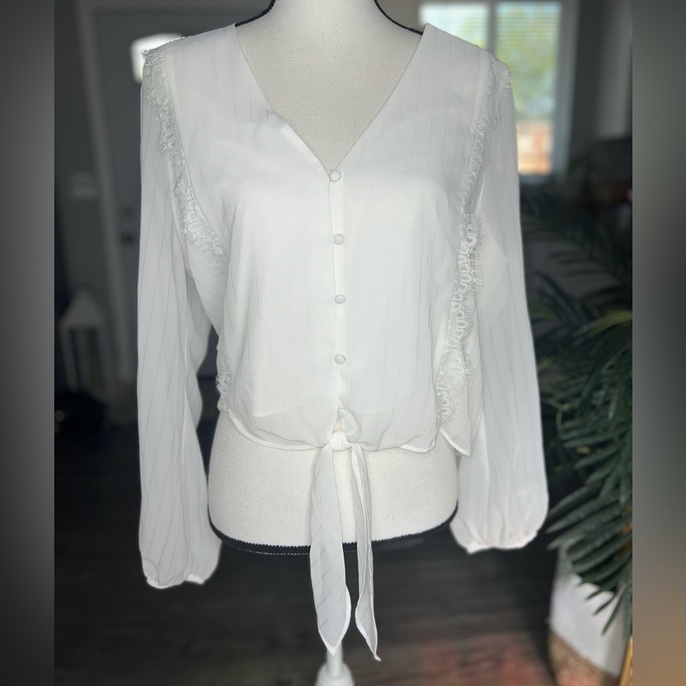 NWT WAYF Lace Trim Knotted Long Sleeve Blouse Ivory - Picture 4 of 11